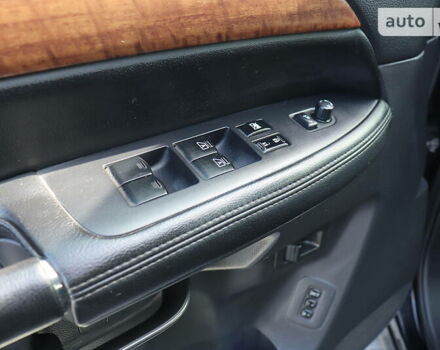 Черный Ниссан Армада, объемом двигателя 5.56 л и пробегом 191 тыс. км за 14999 $, фото 20 на Automoto.ua