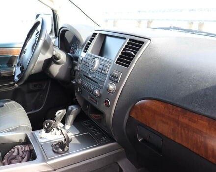 Черный Ниссан Армада, объемом двигателя 5.56 л и пробегом 191 тыс. км за 14999 $, фото 16 на Automoto.ua