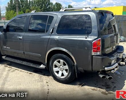 Сірий Ніссан Armada, об'ємом двигуна 5.6 л та пробігом 312 тис. км за 5600 $, фото 4 на Automoto.ua