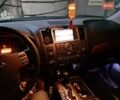 Серый Ниссан Армада, объемом двигателя 5.6 л и пробегом 200 тыс. км за 14000 $, фото 9 на Automoto.ua