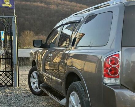 Серый Ниссан Армада, объемом двигателя 5.55 л и пробегом 135 тыс. км за 18450 $, фото 5 на Automoto.ua