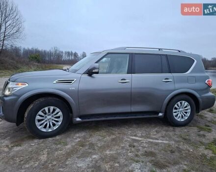 Серый Ниссан Армада, объемом двигателя 5.55 л и пробегом 179 тыс. км за 28500 $, фото 5 на Automoto.ua