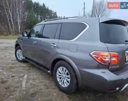 Серый Ниссан Армада, объемом двигателя 5.55 л и пробегом 179 тыс. км за 28500 $, фото 7 на Automoto.ua
