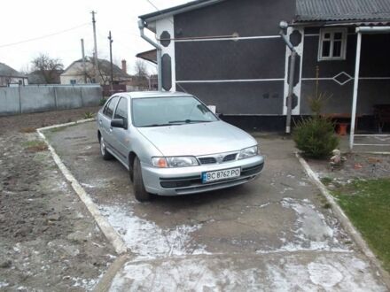 Сірий Ніссан Armada, об'ємом двигуна 1.4 л та пробігом 250 тис. км за 1850 $, фото 1 на Automoto.ua