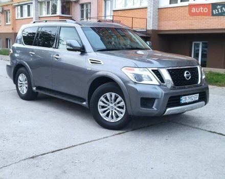 Серый Ниссан Армада, объемом двигателя 5.6 л и пробегом 174 тыс. км за 18550 $, фото 1 на Automoto.ua