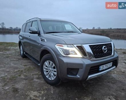 Серый Ниссан Армада, объемом двигателя 5.55 л и пробегом 179 тыс. км за 28500 $, фото 1 на Automoto.ua