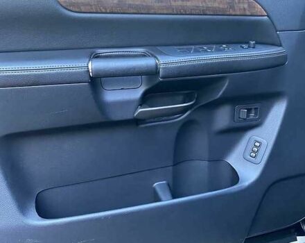 Синий Ниссан Армада, объемом двигателя 5.55 л и пробегом 126 тыс. км за 310 $, фото 17 на Automoto.ua