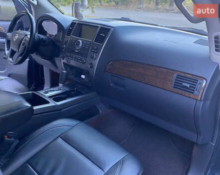 Синій Ніссан Armada, об'ємом двигуна 5.55 л та пробігом 126 тис. км за 15000 $, фото 10 на Automoto.ua