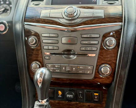 Синий Ниссан Армада, объемом двигателя 5.6 л и пробегом 85 тыс. км за 35500 $, фото 47 на Automoto.ua