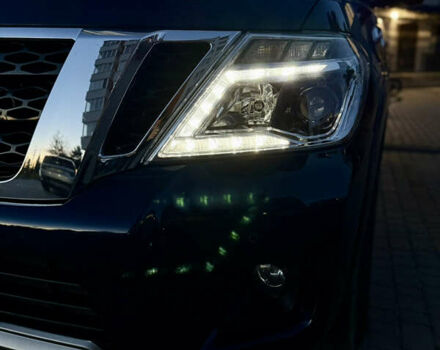 Синий Ниссан Армада, объемом двигателя 5.6 л и пробегом 85 тыс. км за 35500 $, фото 35 на Automoto.ua