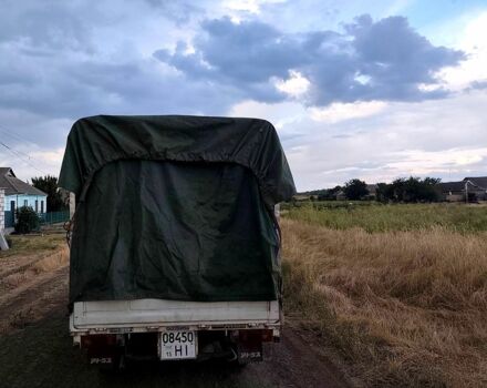 Белый Ниссан Атлас, объемом двигателя 2.3 л и пробегом 146 тыс. км за 3600 $, фото 2 на Automoto.ua