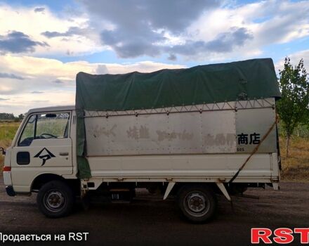 Белый Ниссан Атлас, объемом двигателя 2.3 л и пробегом 146 тыс. км за 3600 $, фото 4 на Automoto.ua