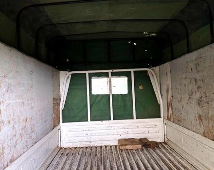 Белый Ниссан Атлас, объемом двигателя 2.3 л и пробегом 146 тыс. км за 3600 $, фото 1 на Automoto.ua