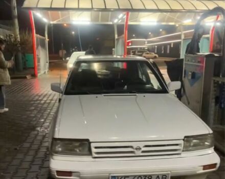 Білий Ніссан Блюберд, об'ємом двигуна 2 л та пробігом 200 тис. км за 2500 $, фото 1 на Automoto.ua