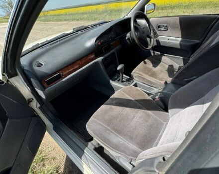 Белый Ниссан Блюберд, объемом двигателя 1.8 л и пробегом 210 тыс. км за 2000 $, фото 13 на Automoto.ua