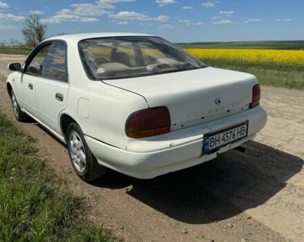 Белый Ниссан Блюберд, объемом двигателя 1.8 л и пробегом 210 тыс. км за 2000 $, фото 6 на Automoto.ua