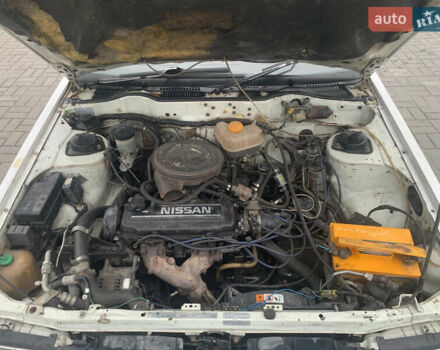 Белый Ниссан Блюберд, объемом двигателя 1.81 л и пробегом 184 тыс. км за 1800 $, фото 6 на Automoto.ua