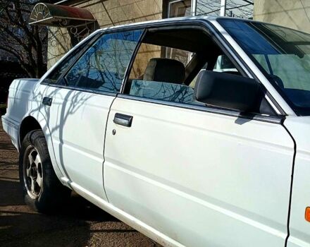 Белый Ниссан Блюберд, объемом двигателя 1.8 л и пробегом 0 тыс. км за 900 $, фото 2 на Automoto.ua