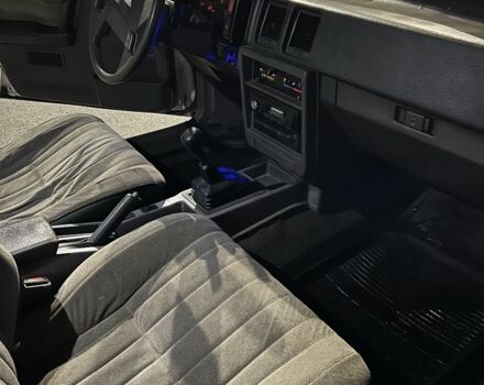 Белый Ниссан Блюберд, объемом двигателя 2 л и пробегом 300 тыс. км за 691 $, фото 5 на Automoto.ua