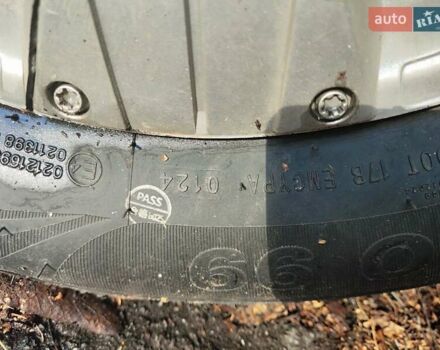 Білий Ніссан Блюберд, об'ємом двигуна 2 л та пробігом 325 тис. км за 650 $, фото 7 на Automoto.ua