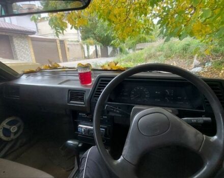 Белый Ниссан Блюберд, объемом двигателя 1.3 л и пробегом 135 тыс. км за 650 $, фото 6 на Automoto.ua