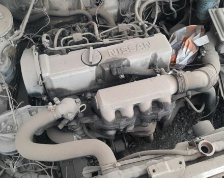 Белый Ниссан Блюберд, объемом двигателя 0 л и пробегом 100 тыс. км за 286 $, фото 2 на Automoto.ua