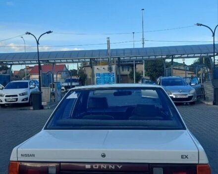 Белый Ниссан Блюберд, объемом двигателя 1.3 л и пробегом 135 тыс. км за 650 $, фото 2 на Automoto.ua