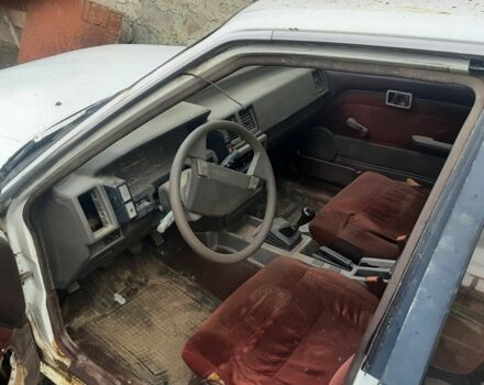 Белый Ниссан Блюберд, объемом двигателя 0 л и пробегом 100 тыс. км за 286 $, фото 1 на Automoto.ua