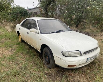 Белый Ниссан Блюберд, объемом двигателя 1.8 л и пробегом 2 тыс. км за 1000 $, фото 1 на Automoto.ua