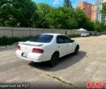 Білий Ніссан Блюберд, об'ємом двигуна 2 л та пробігом 114 тис. км за 850 $, фото 1 на Automoto.ua
