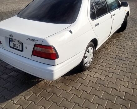 Білий Ніссан Блюберд, об'ємом двигуна 1.8 л та пробігом 142 тис. км за 3900 $, фото 1 на Automoto.ua