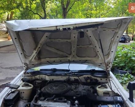 Білий Ніссан Блюберд, об'ємом двигуна 1.6 л та пробігом 258 тис. км за 1000 $, фото 5 на Automoto.ua