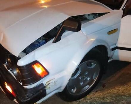 Білий Ніссан Блюберд, об'ємом двигуна 1.6 л та пробігом 258 тис. км за 1000 $, фото 1 на Automoto.ua