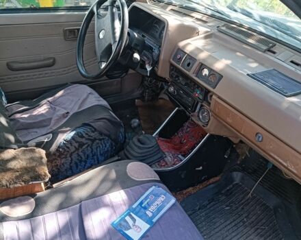 Бежевий Ніссан Блюберд, об'ємом двигуна 0 л та пробігом 200 тис. км за 501 $, фото 2 на Automoto.ua