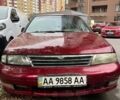 Червоний Ніссан Блюберд, об'ємом двигуна 2 л та пробігом 310 тис. км за 2000 $, фото 1 на Automoto.ua