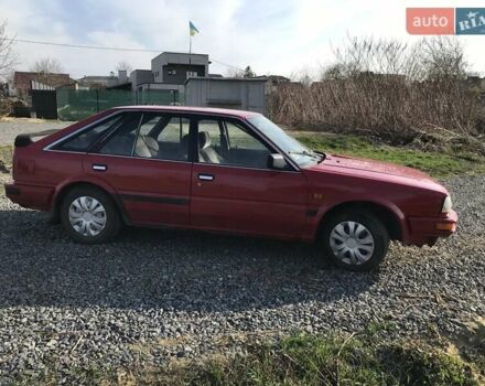 Червоний Ніссан Блюберд, об'ємом двигуна 2 л та пробігом 315 тис. км за 1450 $, фото 4 на Automoto.ua