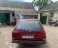 Красный Ниссан Блюберд, объемом двигателя 2 л и пробегом 300 тыс. км за 409 $, фото 2 на Automoto.ua