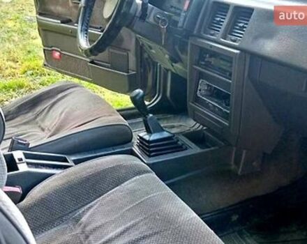 Червоний Ніссан Блюберд, об'ємом двигуна 1.97 л та пробігом 400 тис. км за 700 $, фото 1 на Automoto.ua