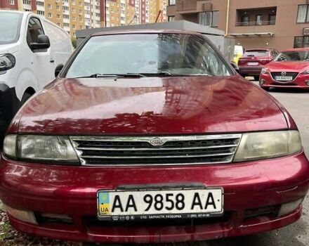 Червоний Ніссан Блюберд, об'ємом двигуна 2 л та пробігом 310 тис. км за 2000 $, фото 1 на Automoto.ua