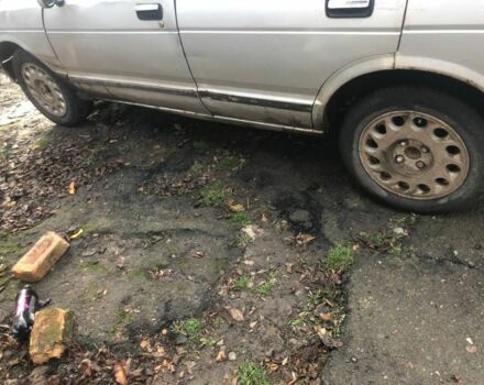 Серый Ниссан Блюберд, объемом двигателя 1.8 л и пробегом 75 тыс. км за 450 $, фото 3 на Automoto.ua