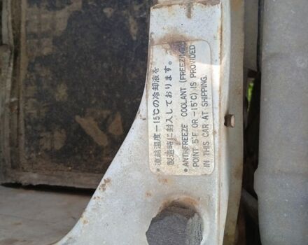 Серый Ниссан Блюберд, объемом двигателя 1.8 л и пробегом 160 тыс. км за 571 $, фото 4 на Automoto.ua