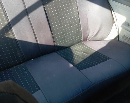 Серый Ниссан Блюберд, объемом двигателя 1.8 л и пробегом 160 тыс. км за 571 $, фото 8 на Automoto.ua