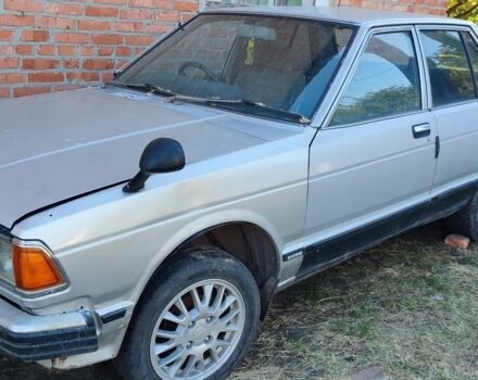Сірий Ніссан Блюберд, об'ємом двигуна 0 л та пробігом 300 тис. км за 800 $, фото 6 на Automoto.ua