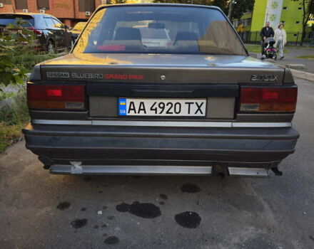 Серый Ниссан Блюберд, объемом двигателя 2 л и пробегом 300 тыс. км за 750 $, фото 2 на Automoto.ua