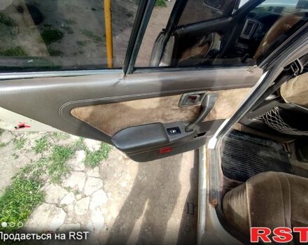 Серый Ниссан Блюберд, объемом двигателя 2 л и пробегом 250 тыс. км за 650 $, фото 2 на Automoto.ua