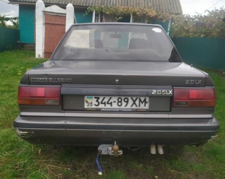 Серый Ниссан Блюберд, объемом двигателя 2 л и пробегом 500 тыс. км за 0 $, фото 6 на Automoto.ua