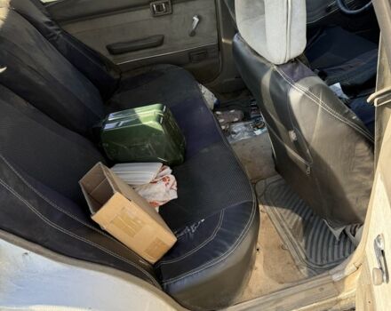 Серый Ниссан Блюберд, объемом двигателя 2 л и пробегом 3 тыс. км за 700 $, фото 4 на Automoto.ua