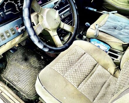 Серый Ниссан Блюберд, объемом двигателя 2 л и пробегом 450 тыс. км за 1022 $, фото 7 на Automoto.ua