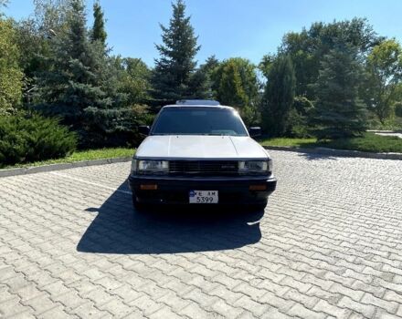 Сірий Ніссан Блюберд, об'ємом двигуна 2 л та пробігом 250 тис. км за 2000 $, фото 2 на Automoto.ua