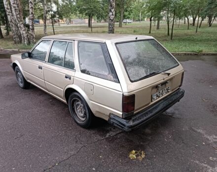 Серый Ниссан Блюберд, объемом двигателя 0 л и пробегом 220 тыс. км за 812 $, фото 3 на Automoto.ua